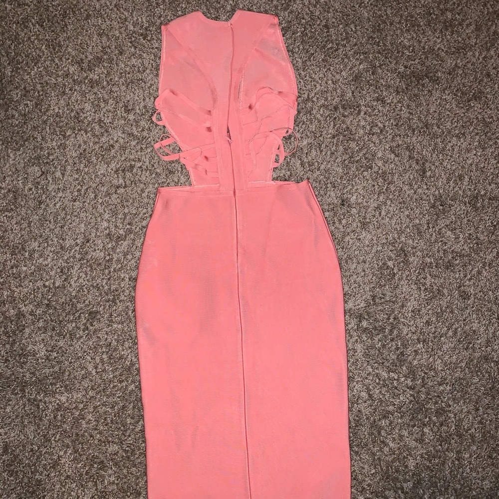 Dress - Picture 2 of 2
